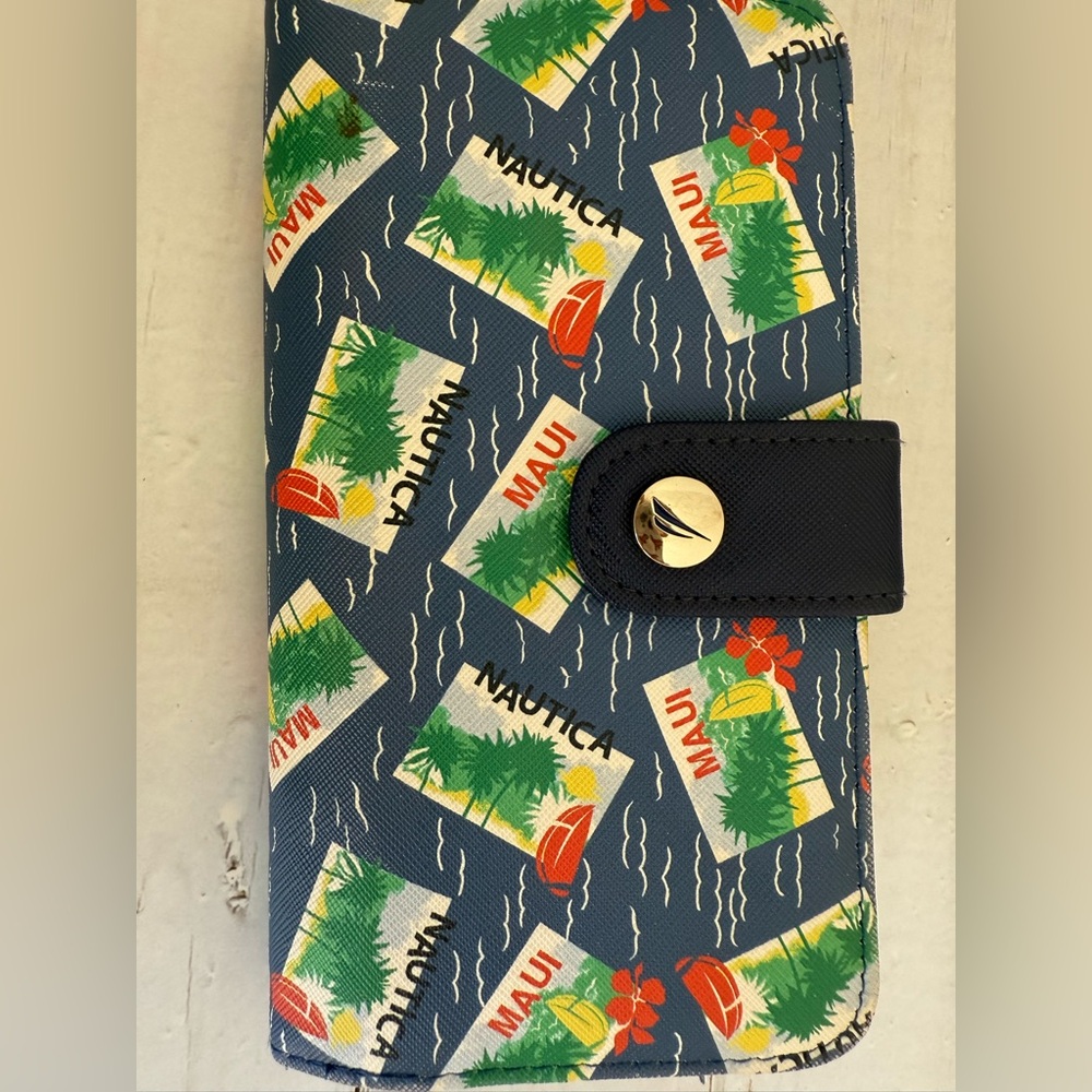 Nautica Tropical Print Wallet